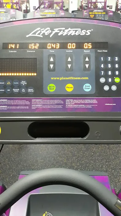 Planet Fitness Picture 1