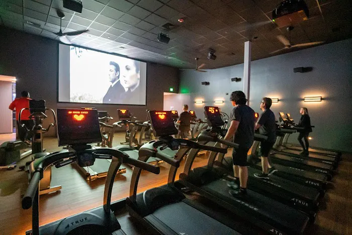 The Edge Fitness Clubs Picture 1