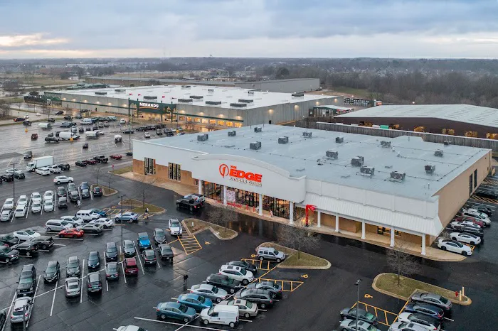 The Edge Fitness Clubs Picture 6