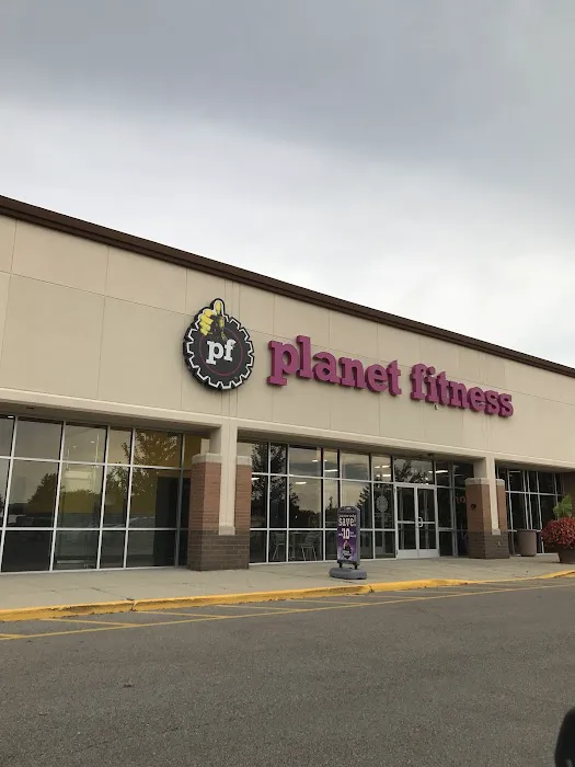 Planet Fitness Picture 5