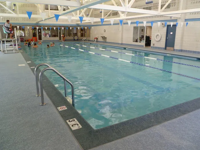 Health & Fitness Center at Mundelein Park & Recreation District Picture 9