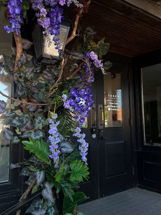 Toned Yoga Picture 10