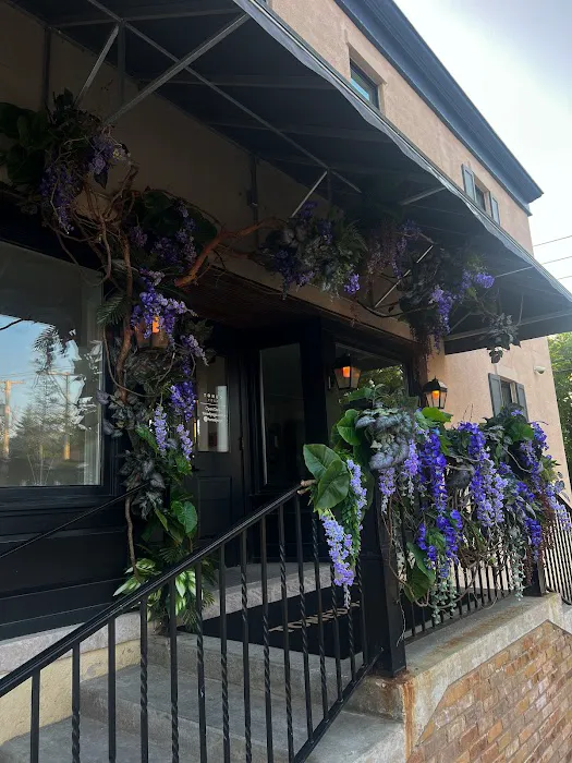 Toned Yoga Picture 3