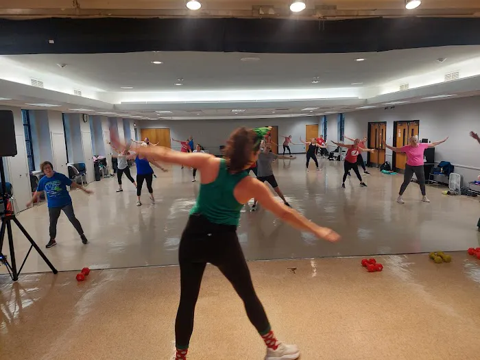 Jazzercise St. Louis Shrewsbury Community Center Picture 1