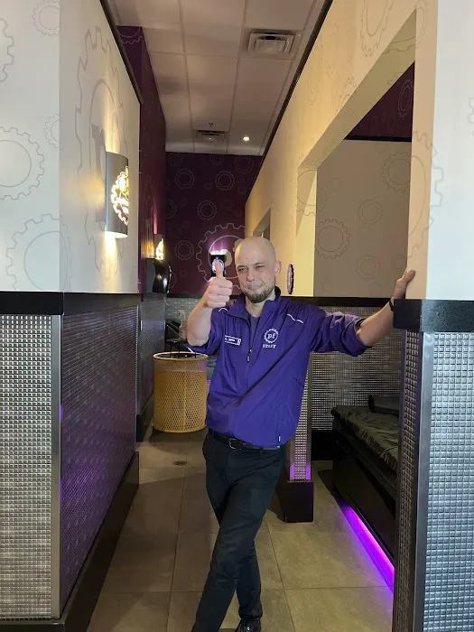 Planet Fitness Picture 8