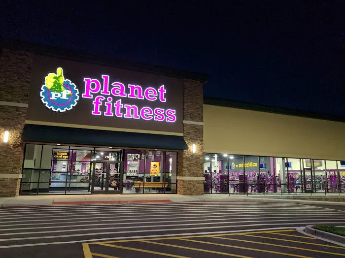 Planet Fitness Picture 4