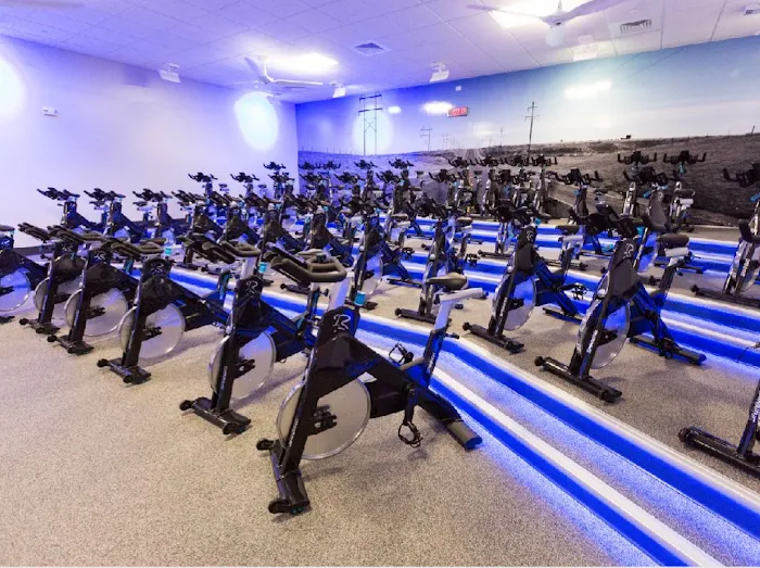 The Edge Fitness Clubs Picture 7