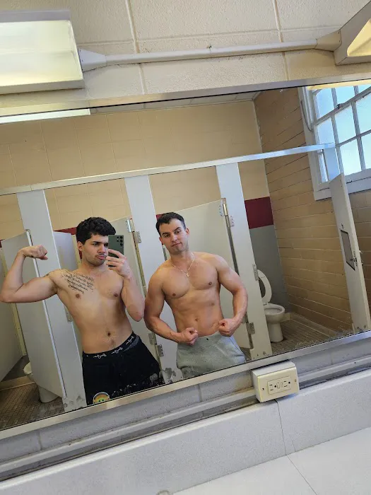 Bldg 4 Gym Picture 6