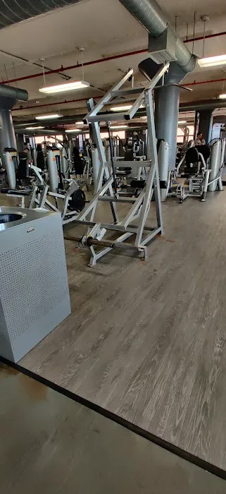 MWR Fitness Center Picture 6