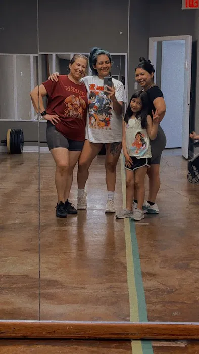 Strong Girls fitness Picture 5