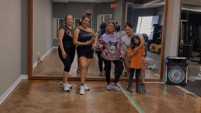 Strong Girls fitness Picture 4