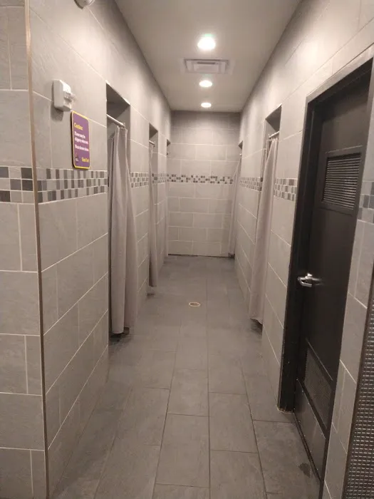 Planet Fitness Picture 5