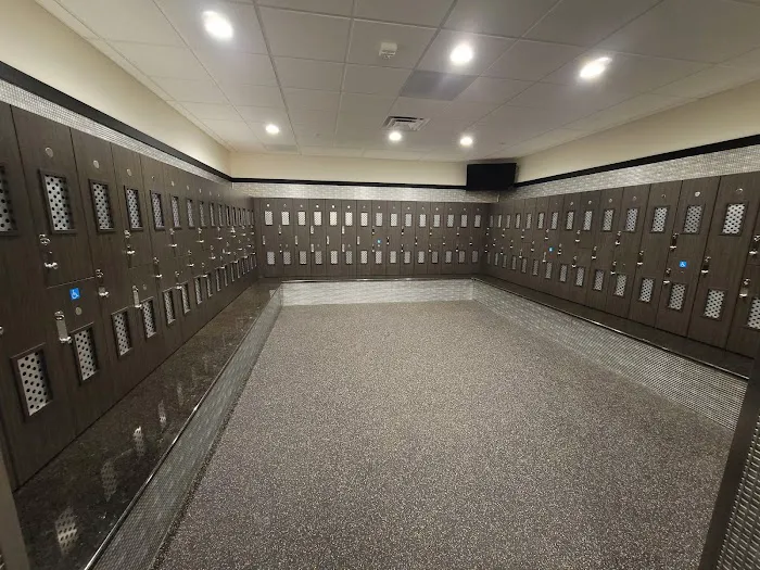 Planet Fitness Picture 7