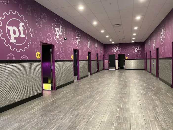 Planet Fitness Picture 9