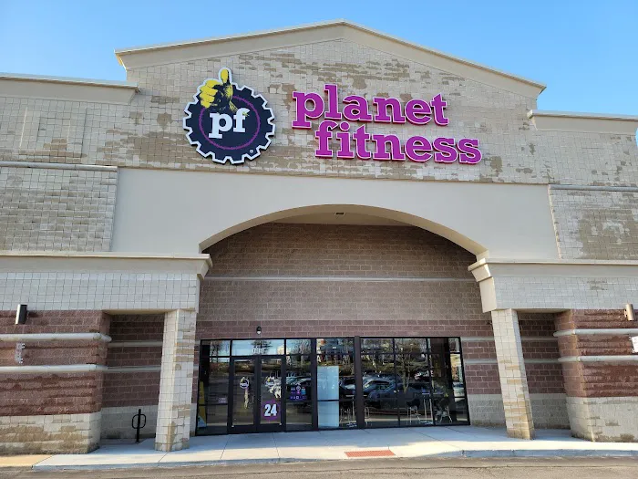 Planet Fitness Picture 8