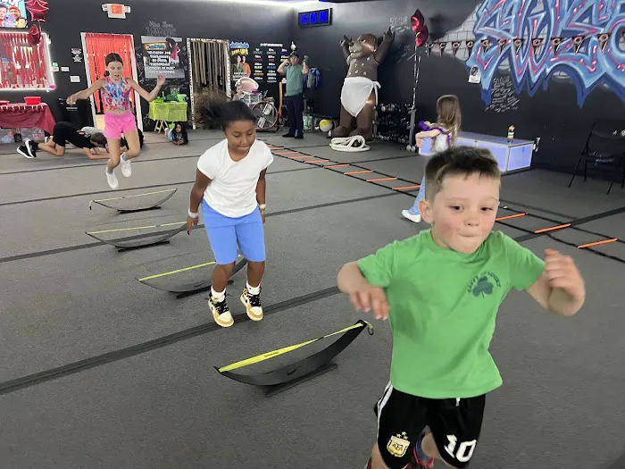 Sweatshop Grayslake Picture 2