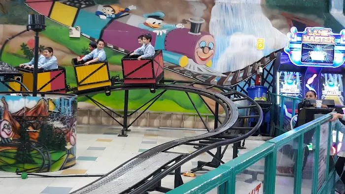 Kids In Action Picture 8