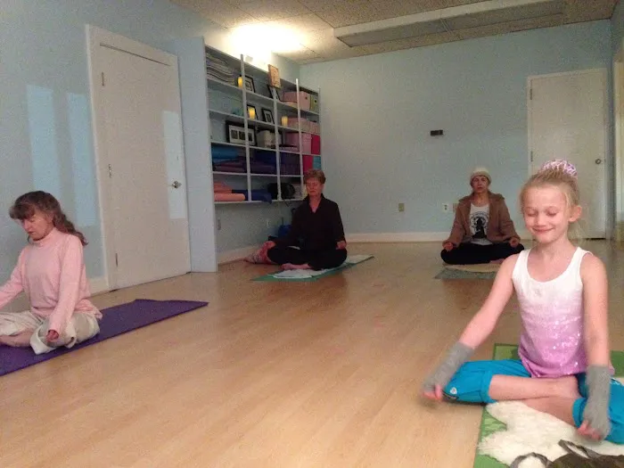 Kundalini Yoga & Meditation with Atma Picture 10