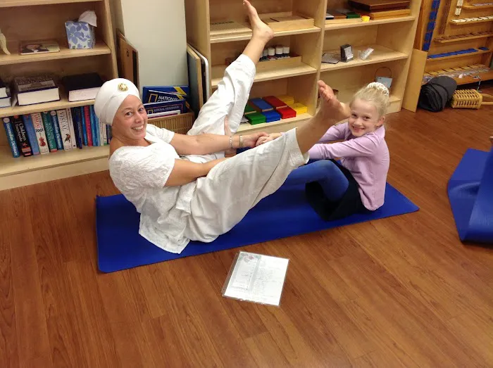Kundalini Yoga & Meditation with Atma Picture 9