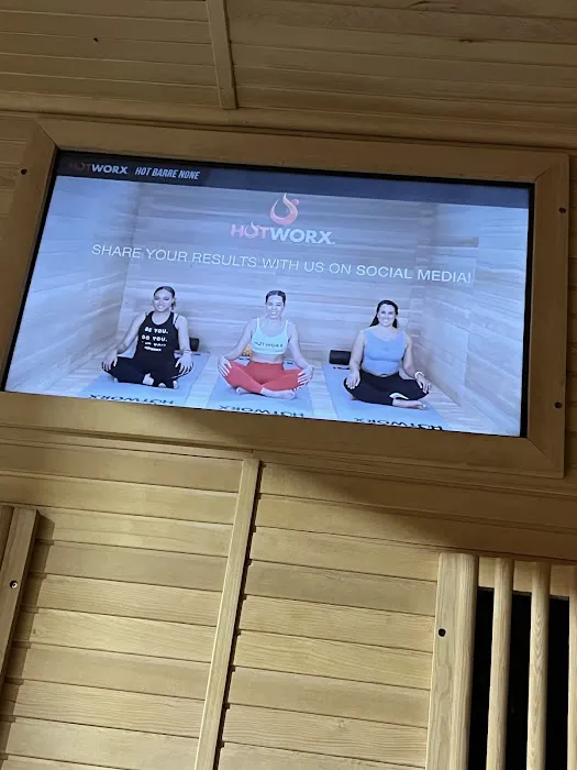 HOTWORX - Ellisville, MO Picture 9