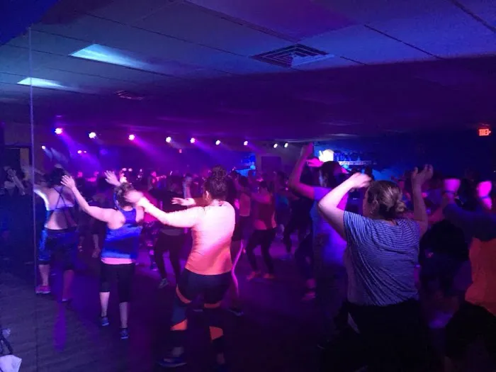 Revolution Health Wellness & Fitness Studio Picture 10