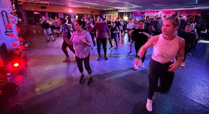 Revolution Health Wellness & Fitness Studio Picture 4