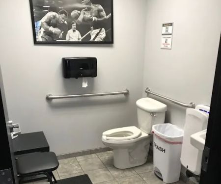 Snap Fitness Round Lake