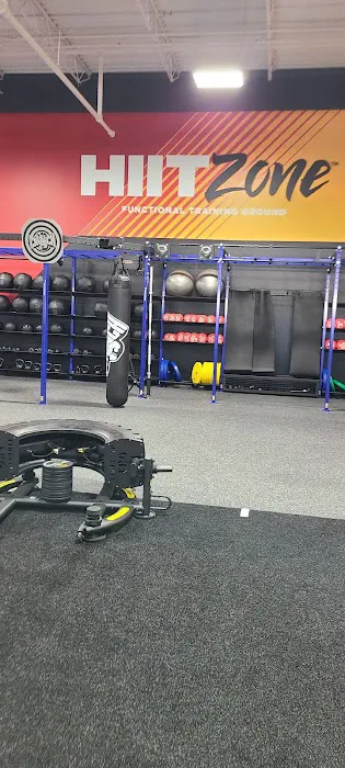 Crunch Fitness - Round Lake Picture 5