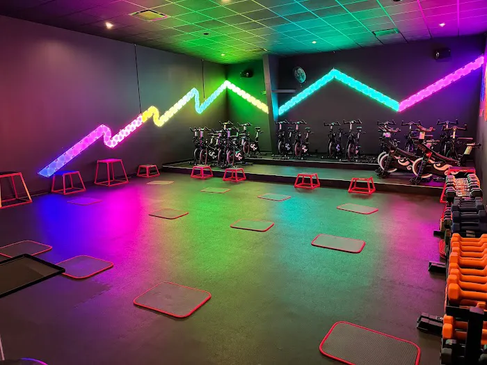 Elements Fitness Studios Picture 1