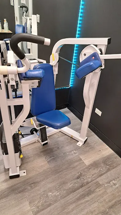 Aira Fitness Gurnee Picture 6