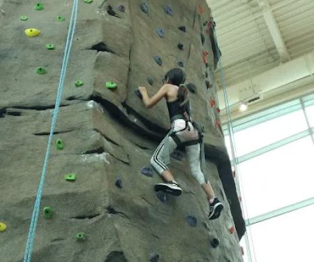 Field House Sports, Fitness & Aquatics Center
