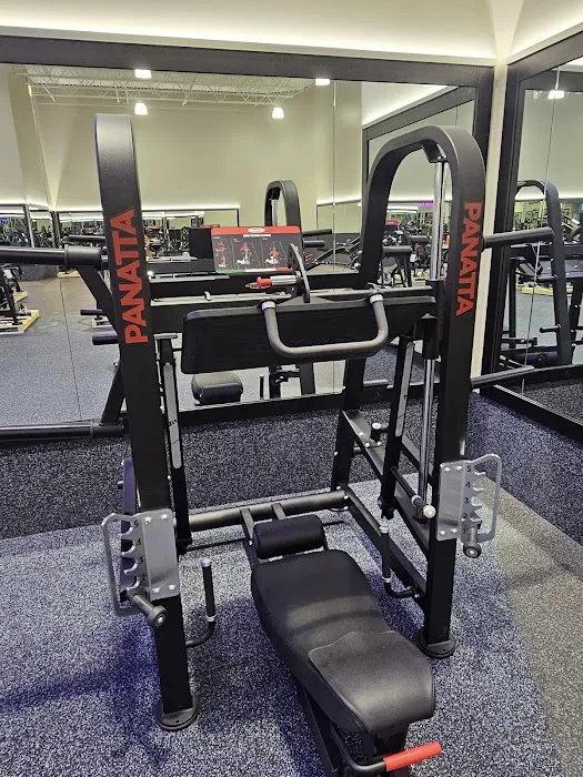 Club Fitness - Arnold Picture 8