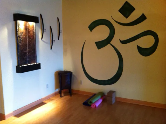 Agape Yoga Studio Picture 10