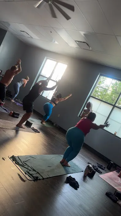Lake Yoga Picture 8