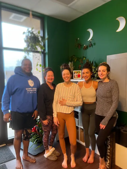 Fox Company Yoga Picture 4