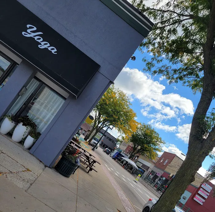 Trillium Yoga Antioch Picture 7