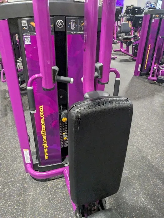 Planet Fitness Picture 8