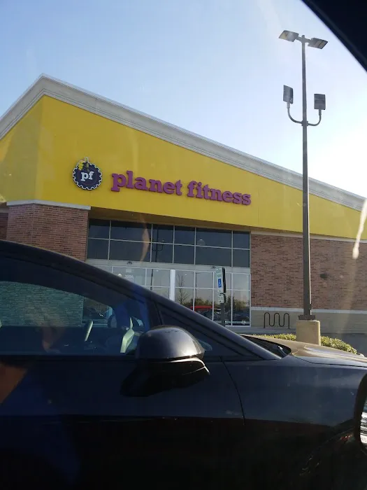 Planet Fitness Picture 5