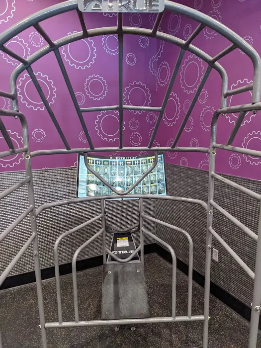Planet Fitness Picture 6