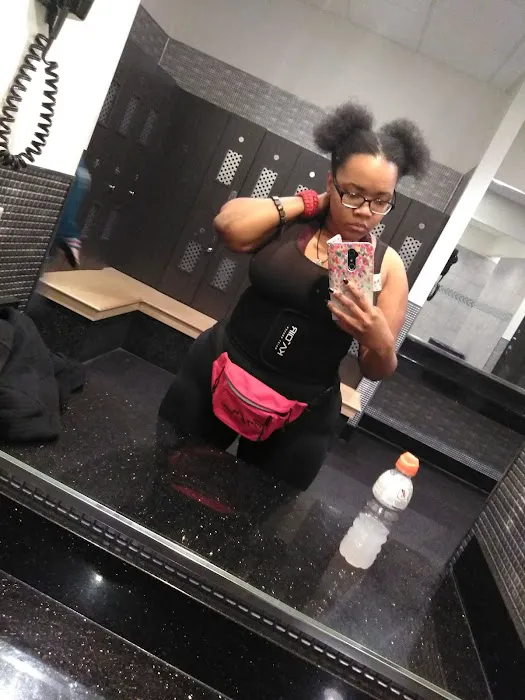 Planet Fitness Picture 4