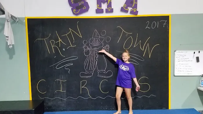 Show-Me Acro, LLC Picture 3