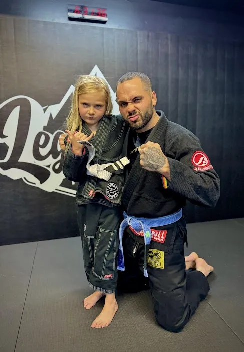 Fight Farm Picture 5