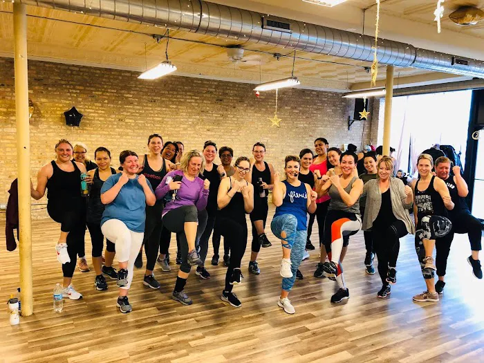 FLY GIRL DANCE & FITNESS Picture 9