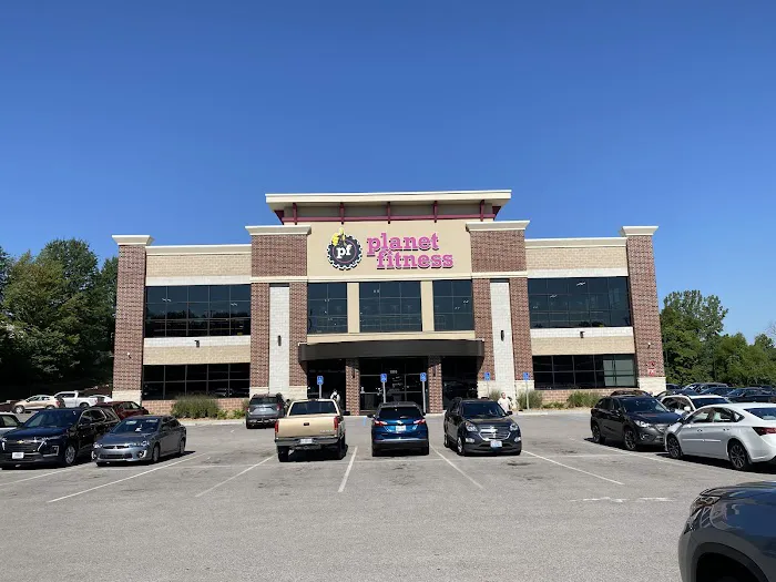 Planet Fitness Picture 7
