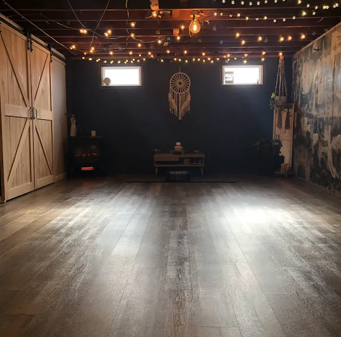 Juli Schuster Studios Picture 9