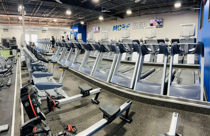 Club Fitness - Wentzville Picture 7