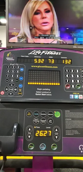 Planet Fitness Picture 1