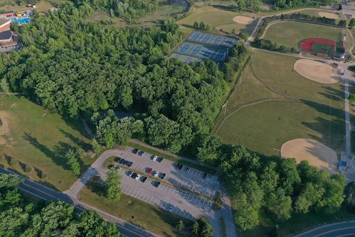 Solon Tennis Court Parking Lot Picture 5