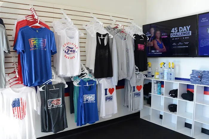 F45 Training West Lake St Louis Picture 1