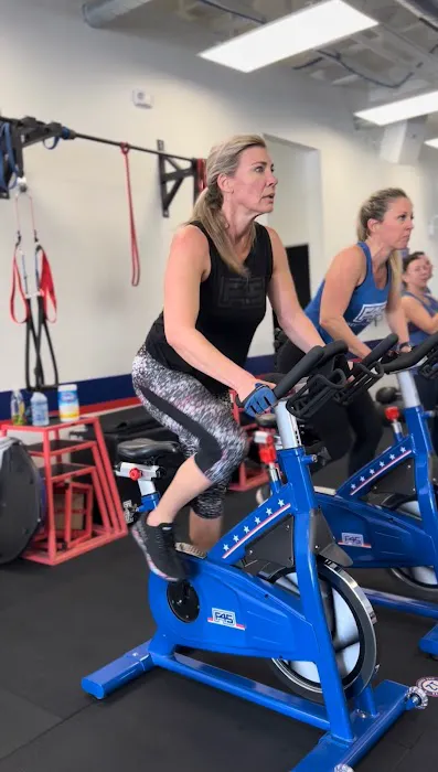 F45 Training West Lake St Louis Picture 4